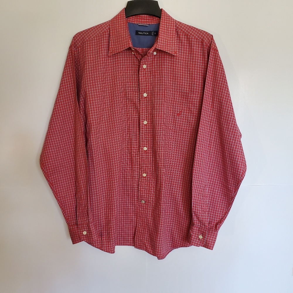 Nautica Men's Button Down Classic Plaid Shirt